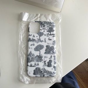 WEWOREWHAT IPhone 11 case - brand new